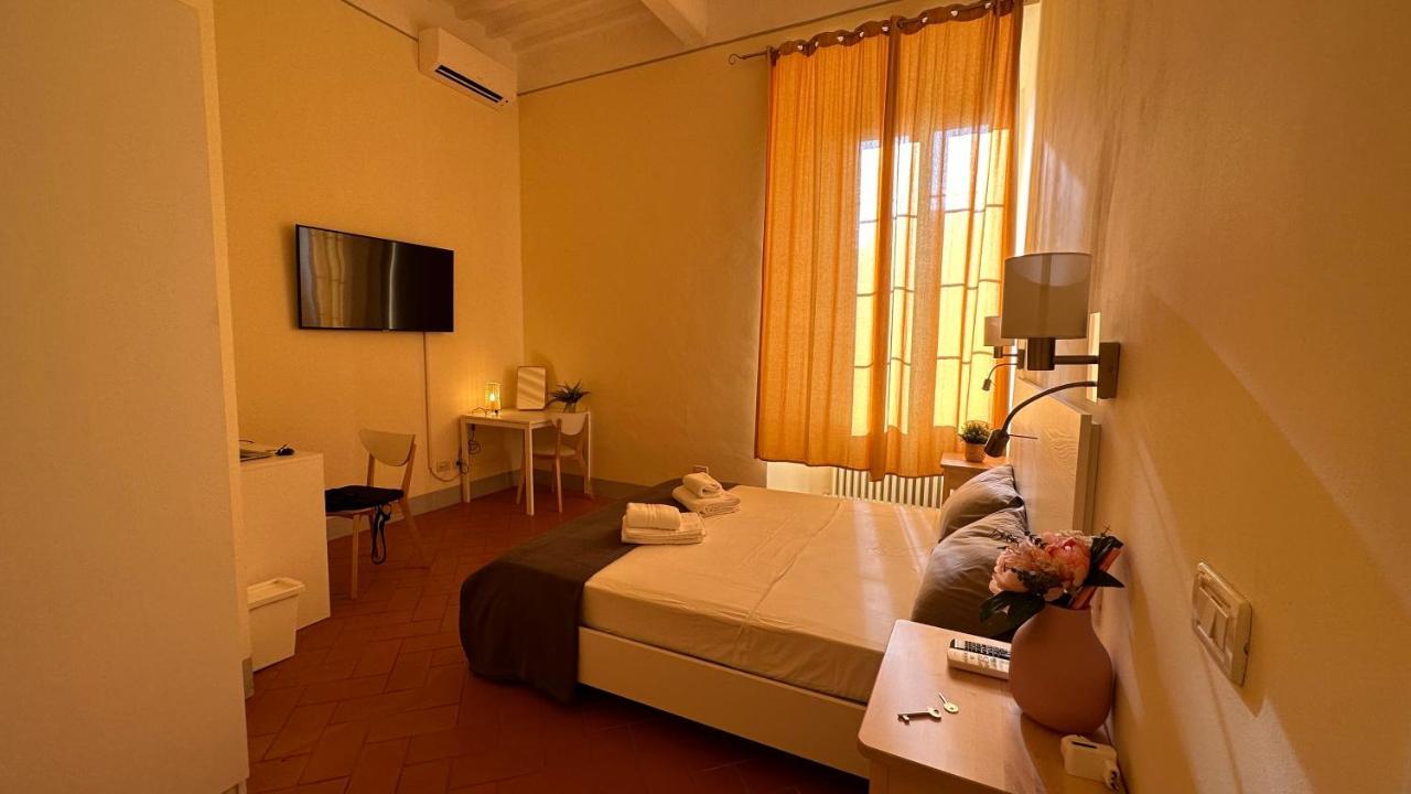 B&B - Residenza D'Epoca Piazza Cairoli Piza Zewnętrze zdjęcie